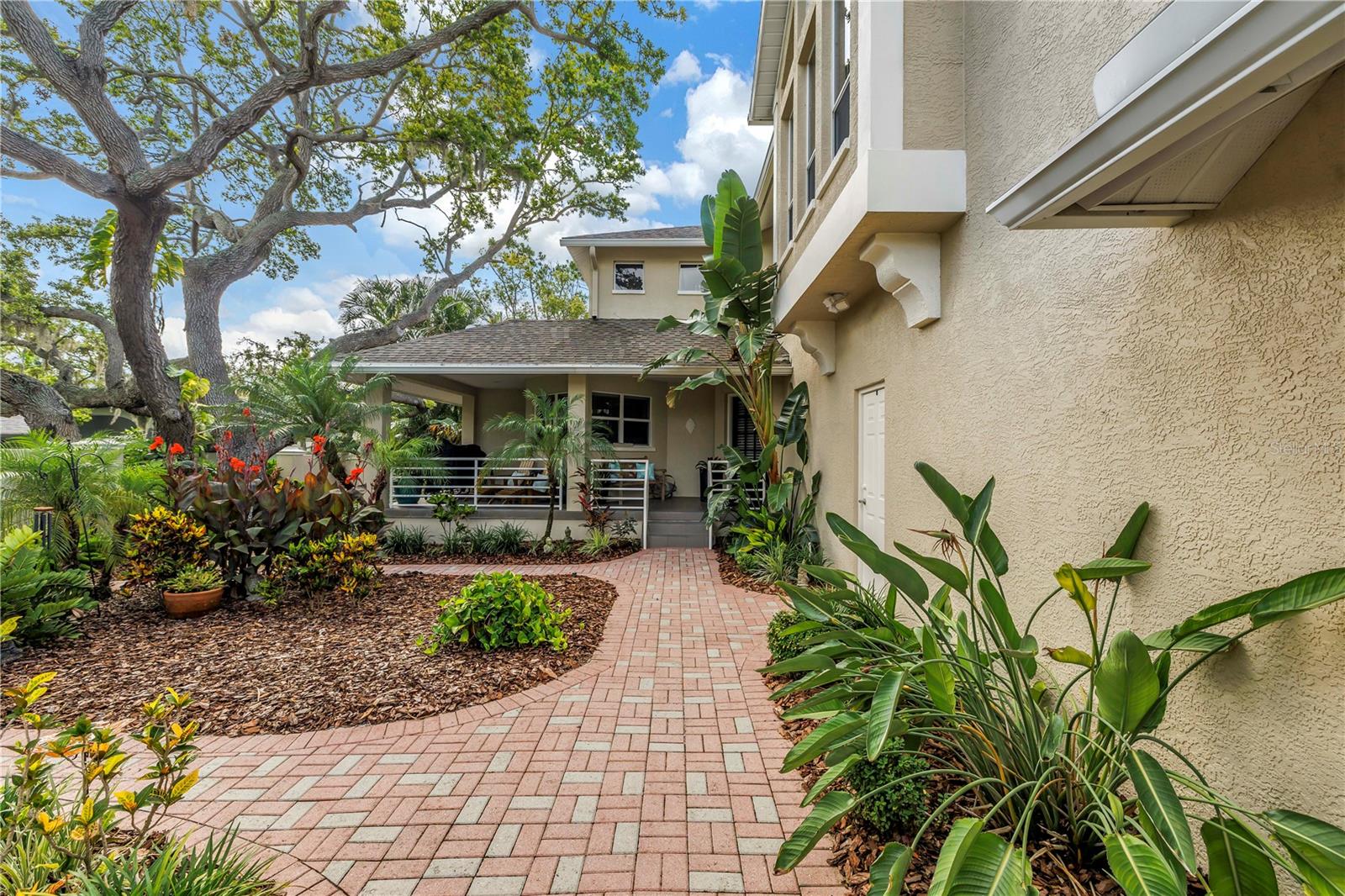 CARLTON ESTATES A PT REP OF LT 7 - Residential