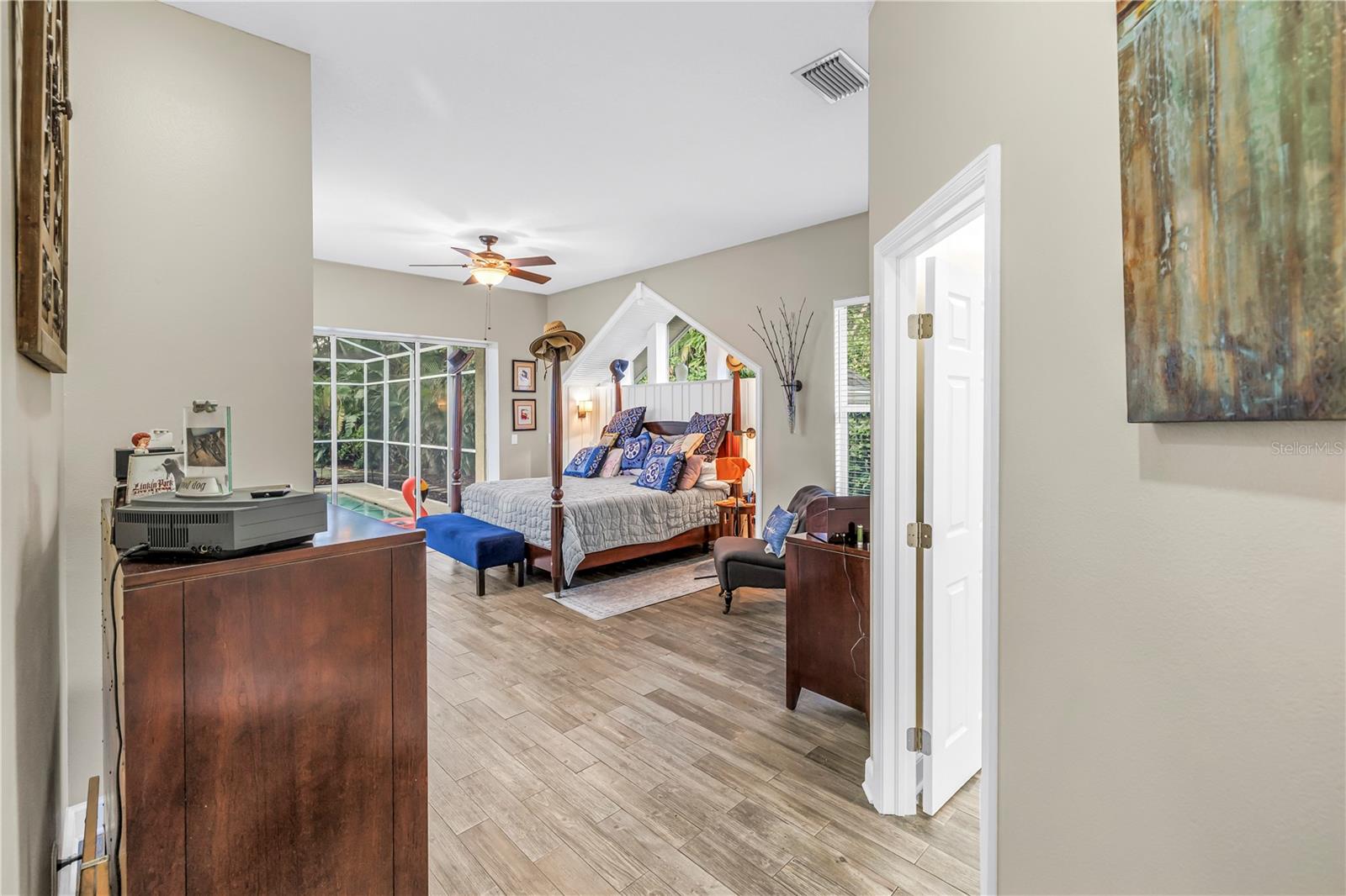 CARLTON ESTATES A PT REP OF LT 7 - Residential