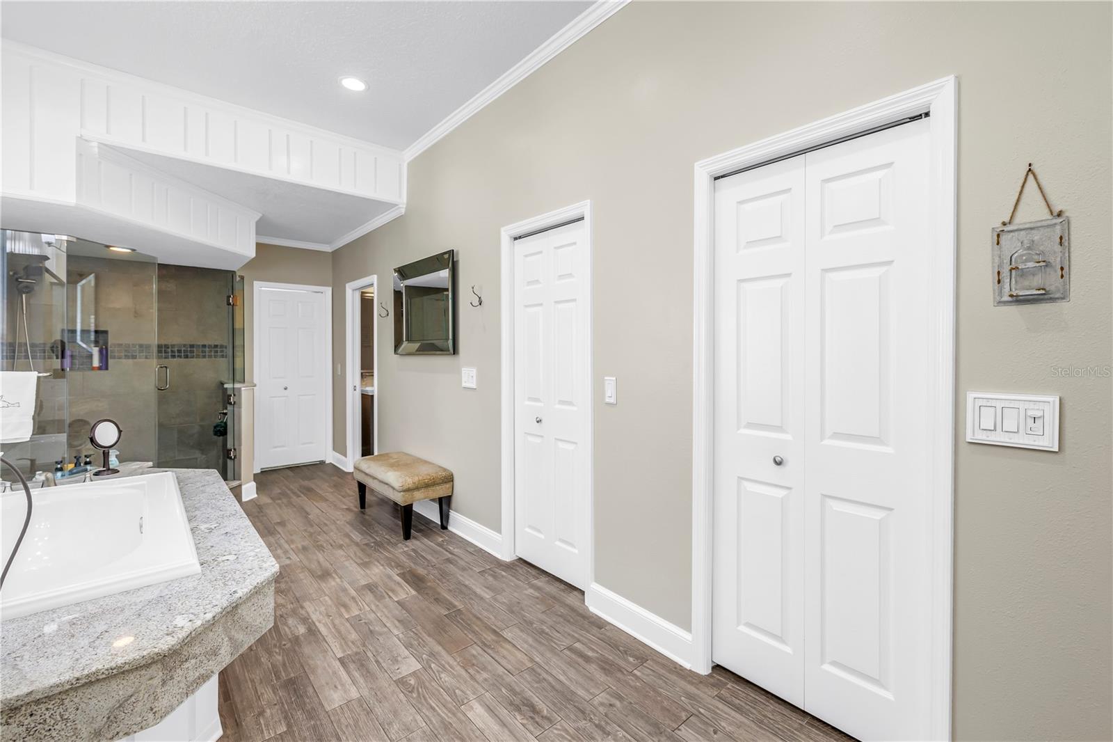 CARLTON ESTATES A PT REP OF LT 7 - Residential