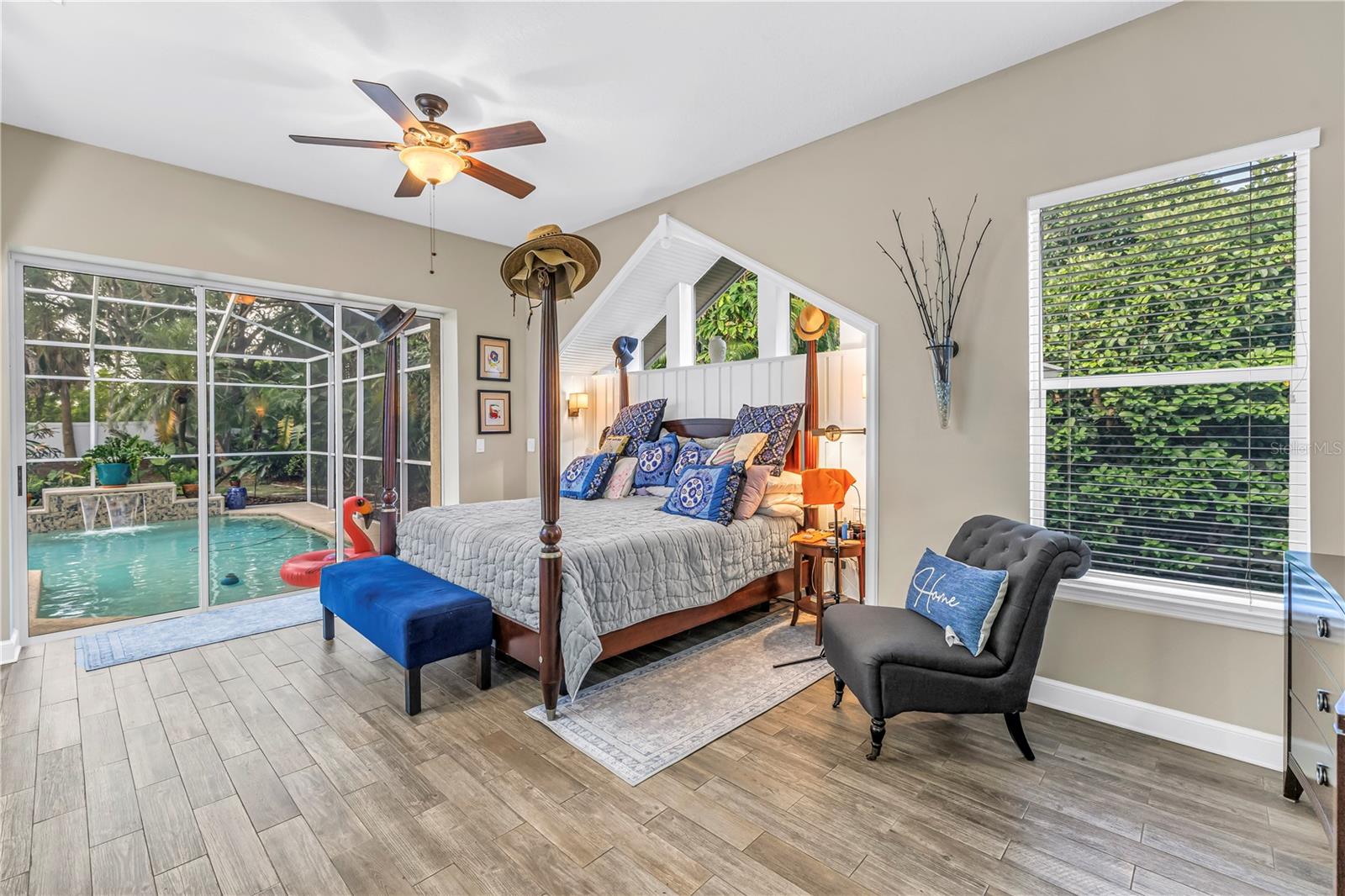 CARLTON ESTATES A PT REP OF LT 7 - Residential