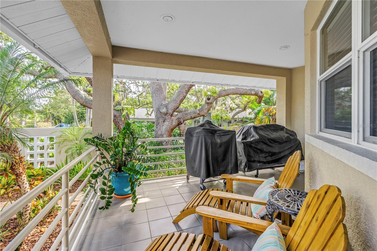 CARLTON ESTATES A PT REP OF LT 7 - Residential