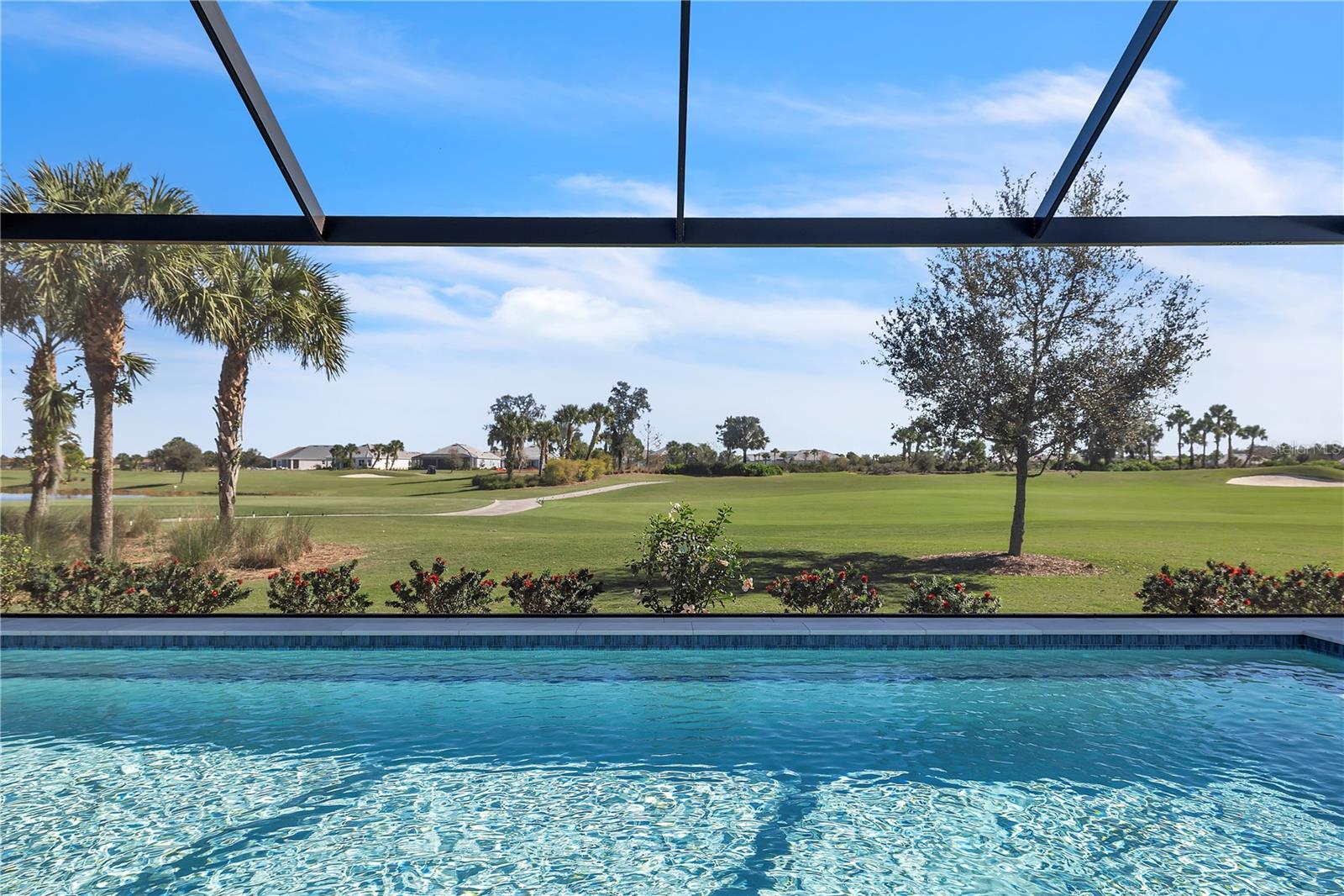 AZARIO ESPLANADE PH V - Residential