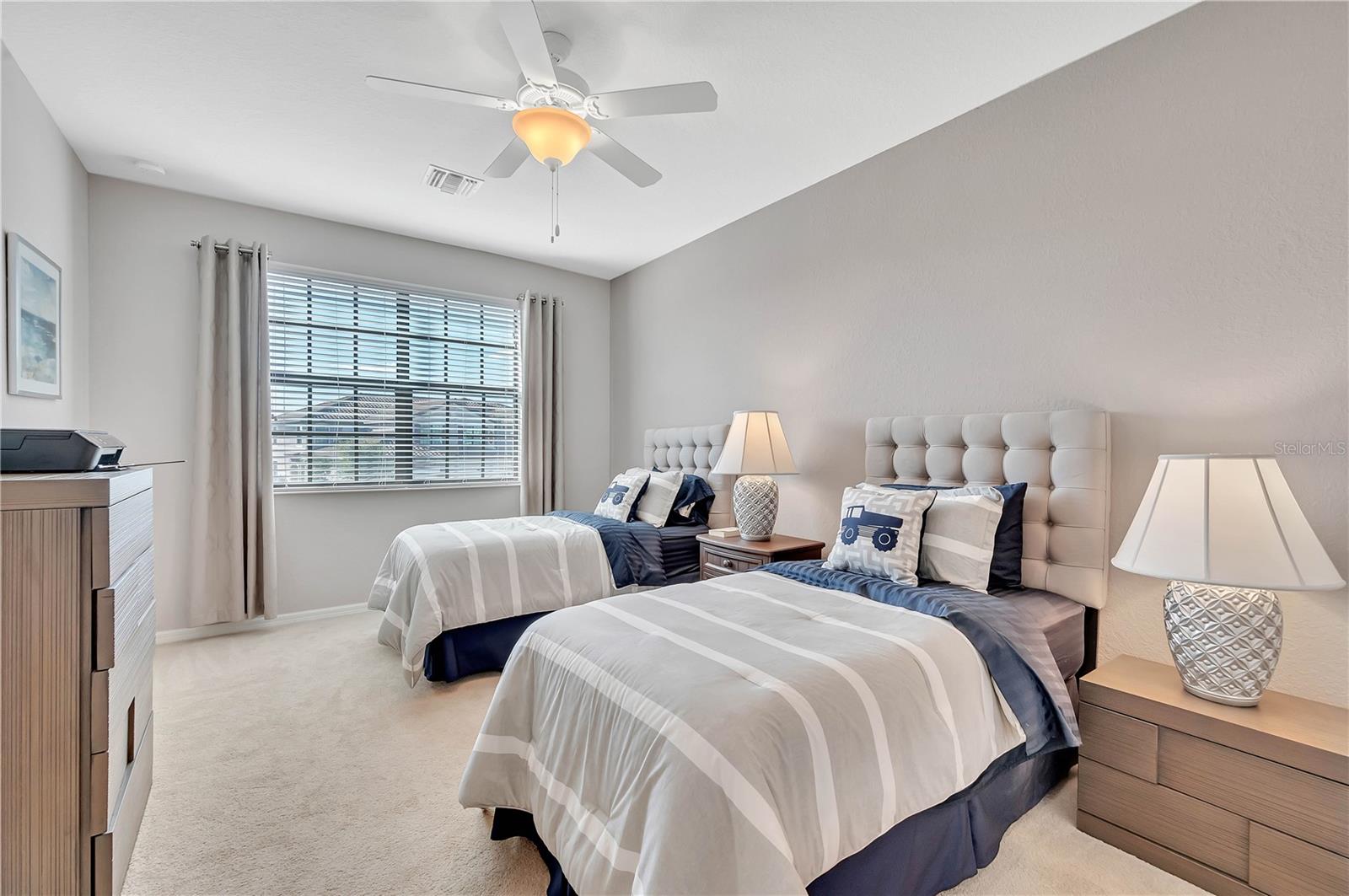 LAKEWOOD NATIONAL - Residential Lease