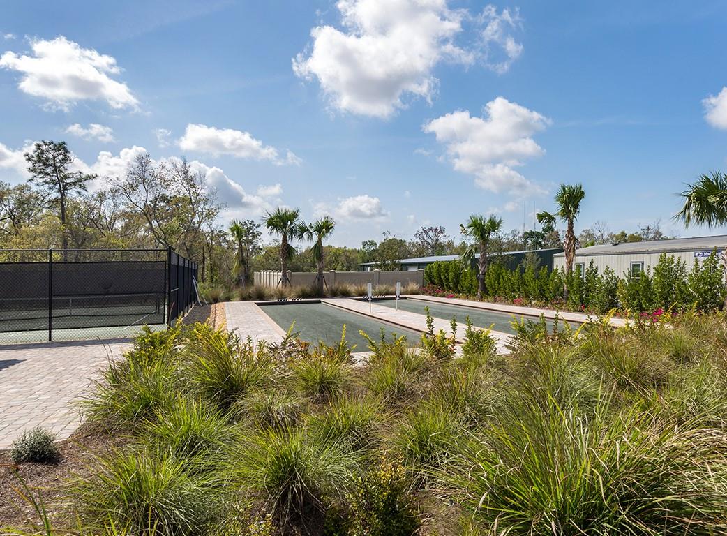 LAKEWOOD NATIONAL - Residential Lease