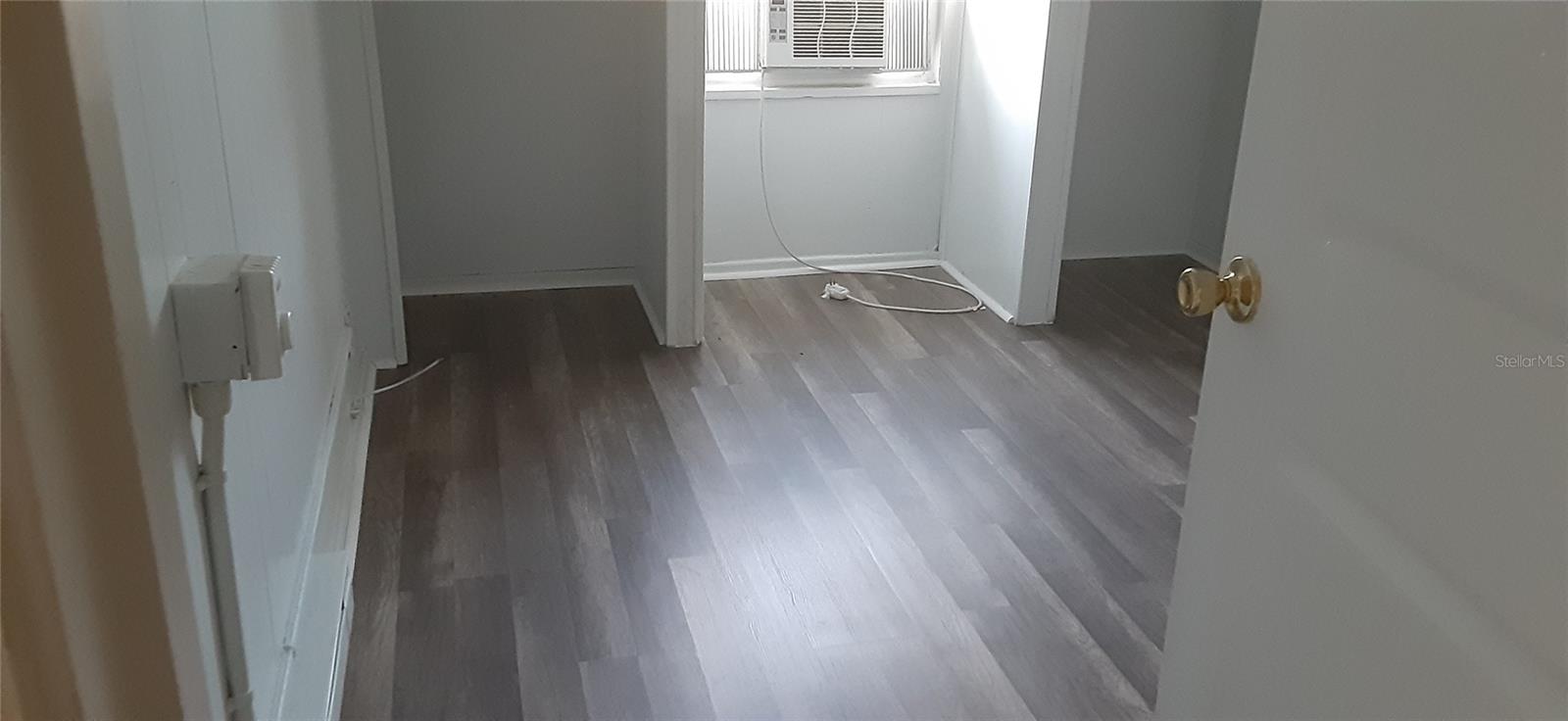 HUSTONS DAYTONA BEACH - Residential Income