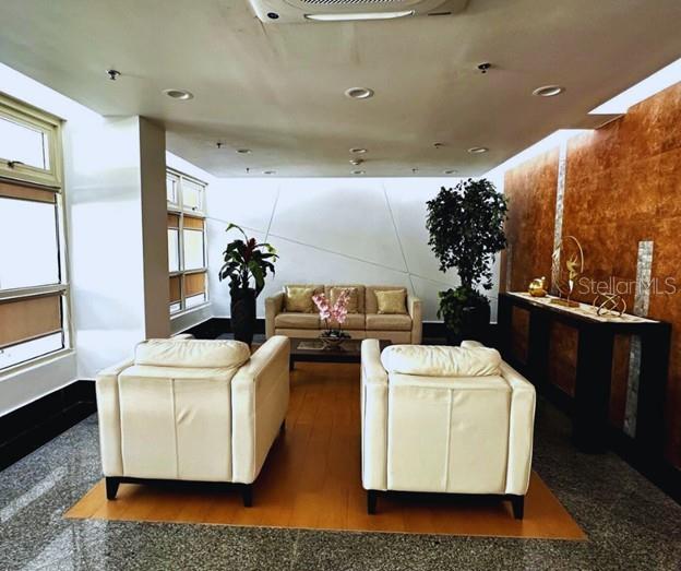 CONDOMINIO PUERTA DEL PARQUE, CAGUAS, PR - Residential