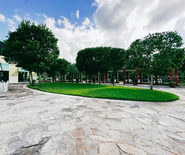 CONDOMINIO PUERTA DEL PARQUE, CAGUAS, PR - Residential