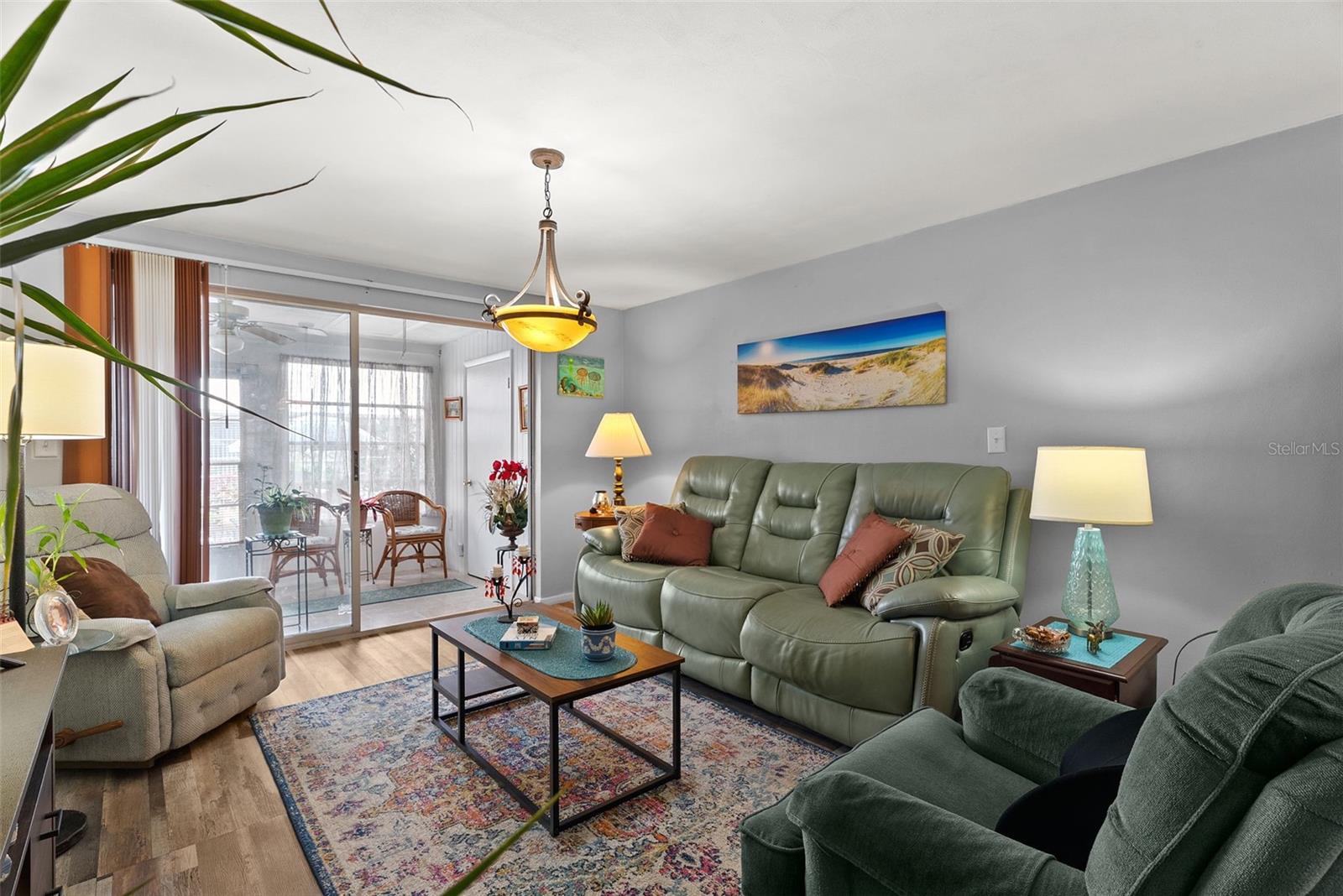 GARDENS BEACON SQUARE - Residential