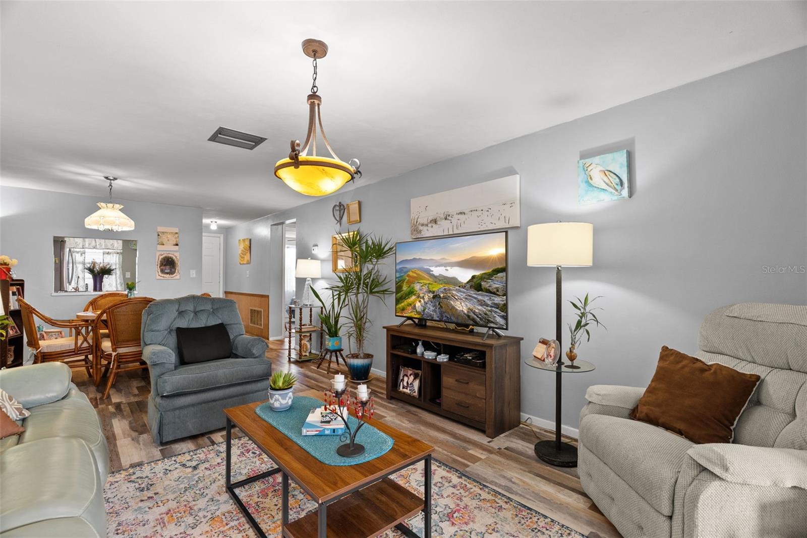 GARDENS BEACON SQUARE - Residential