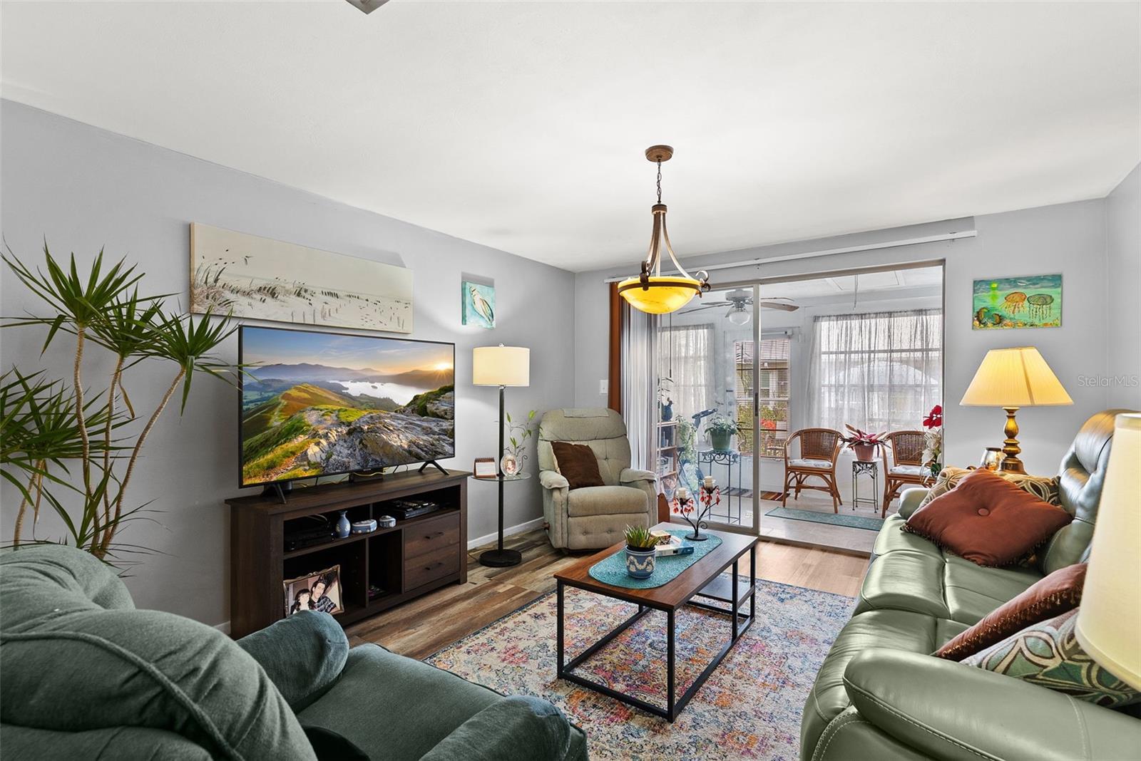 GARDENS BEACON SQUARE - Residential