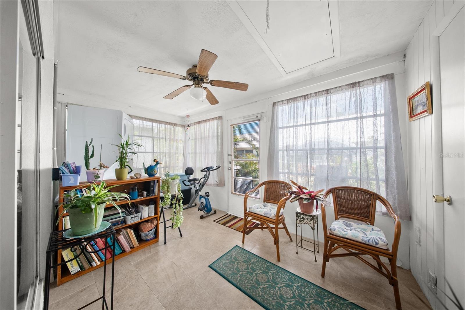 GARDENS BEACON SQUARE - Residential