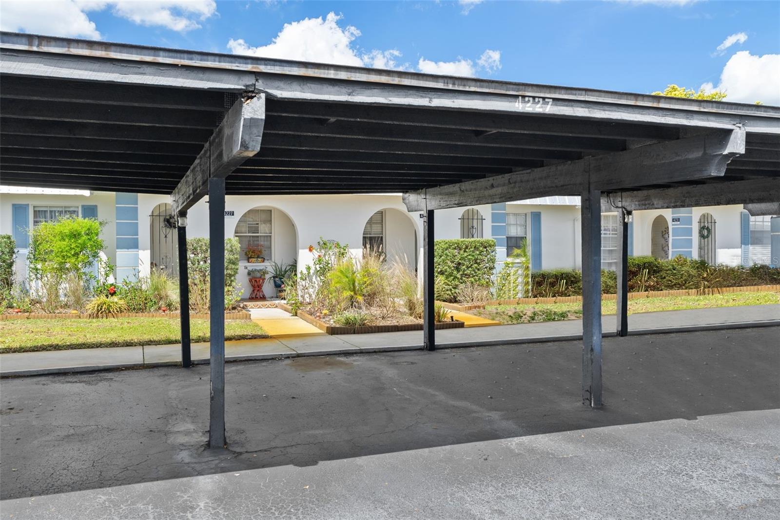 GARDENS BEACON SQUARE - Residential