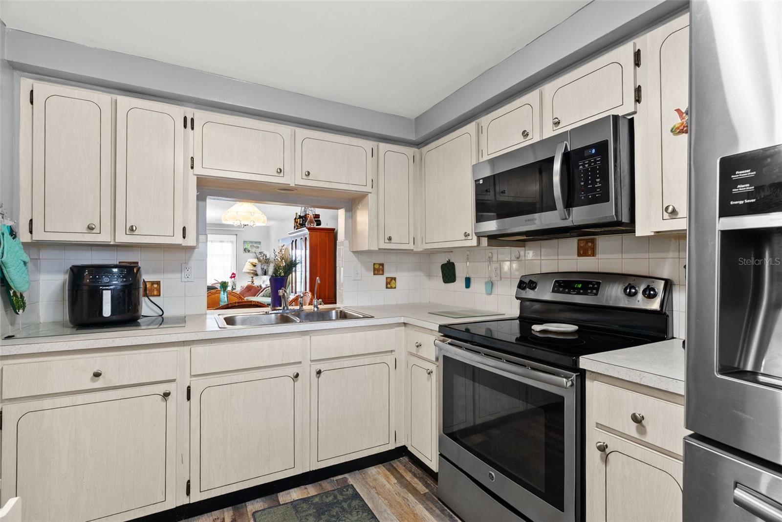 GARDENS BEACON SQUARE - Residential