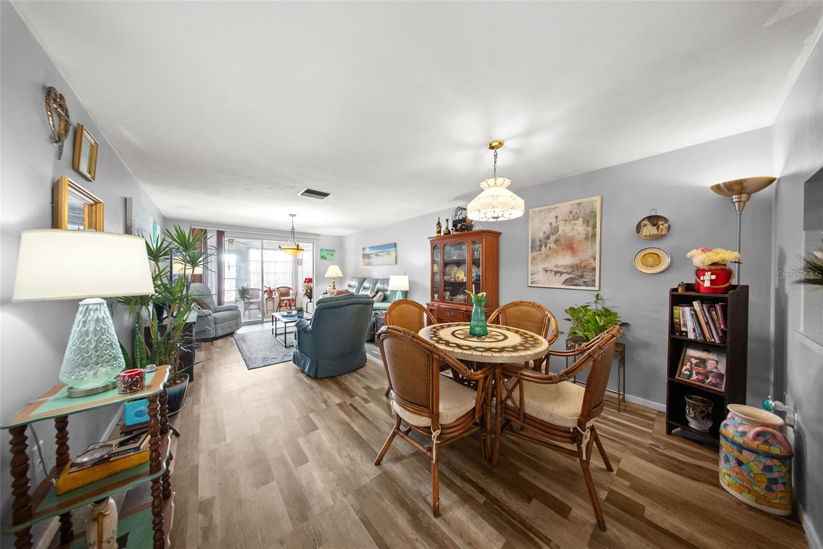 GARDENS BEACON SQUARE - Residential