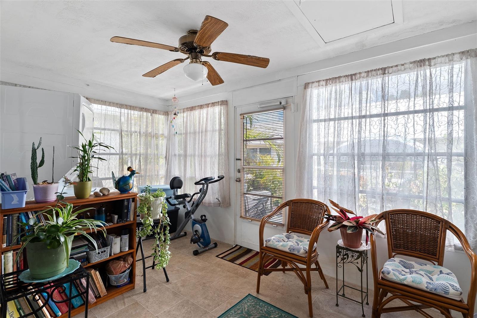 GARDENS BEACON SQUARE - Residential