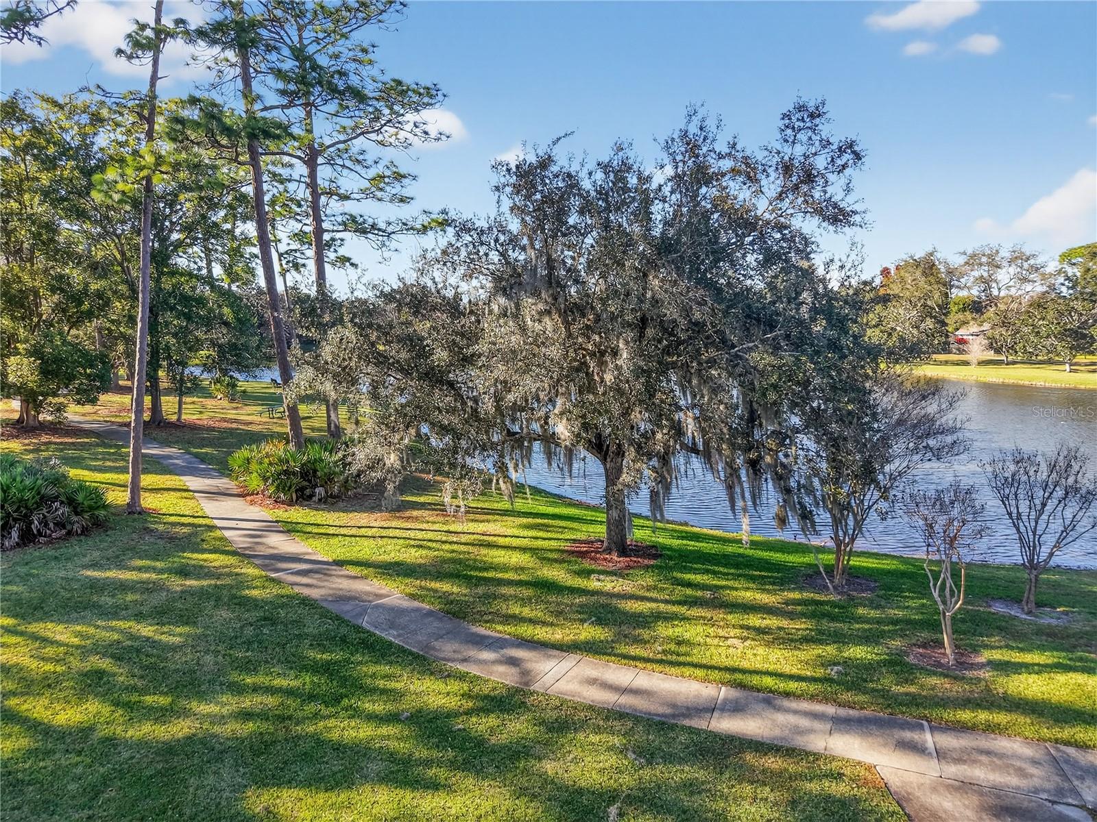 WEKIVA HUNT CLUB 2 FOX HUNT SEC 2 - Residential