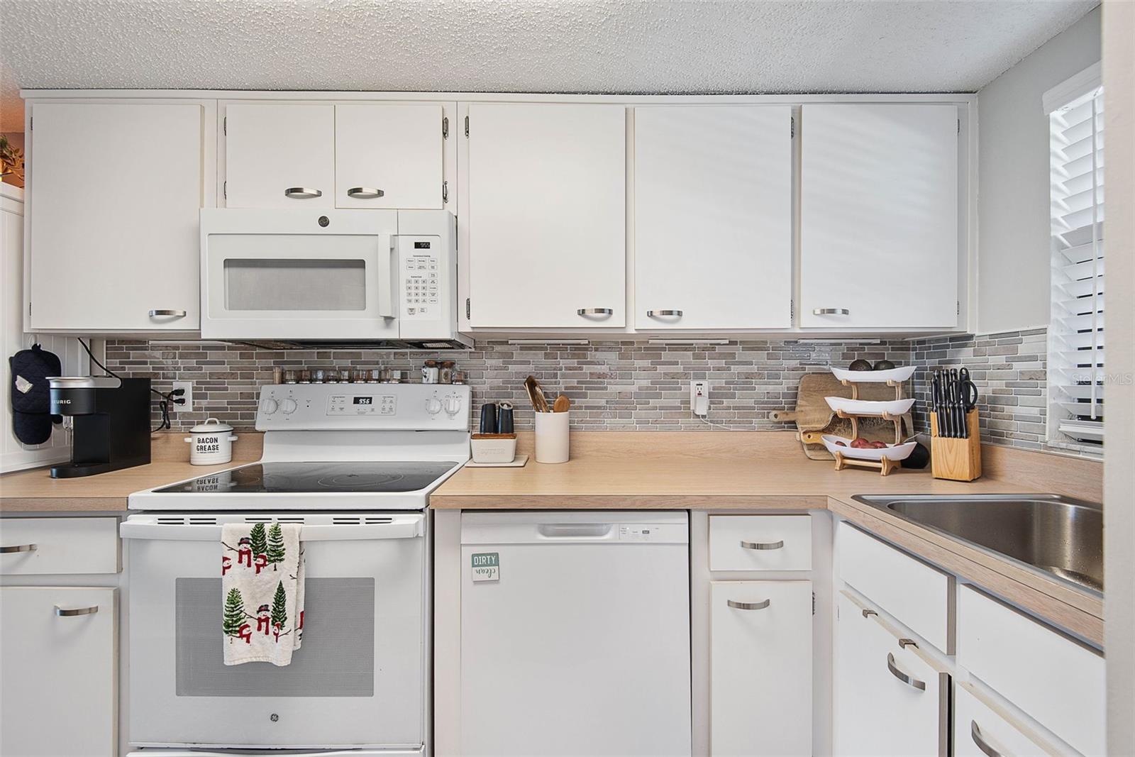 SEABRIDGE CONDO - Residential