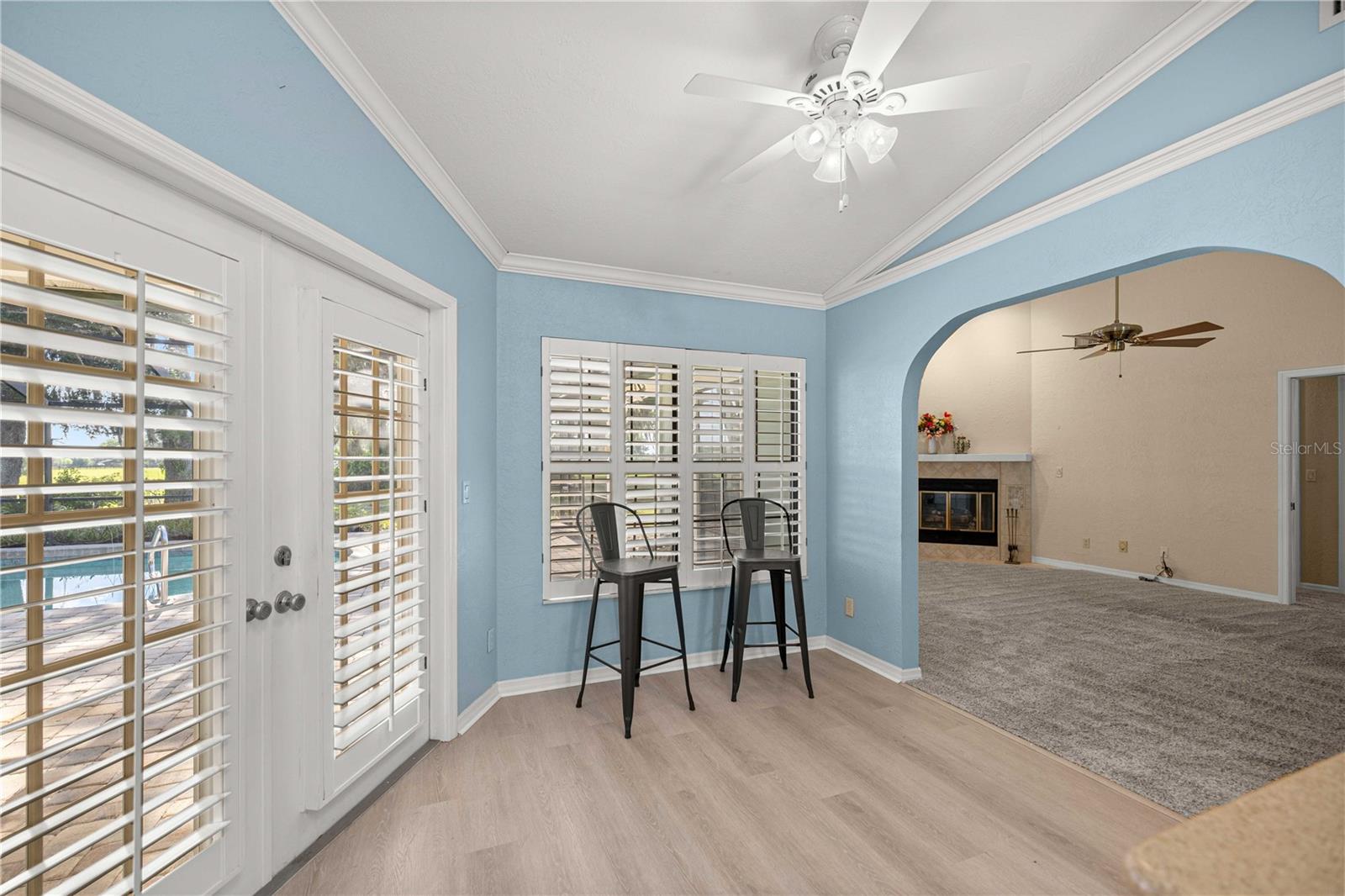 HICKORY MEADOWS - Residential