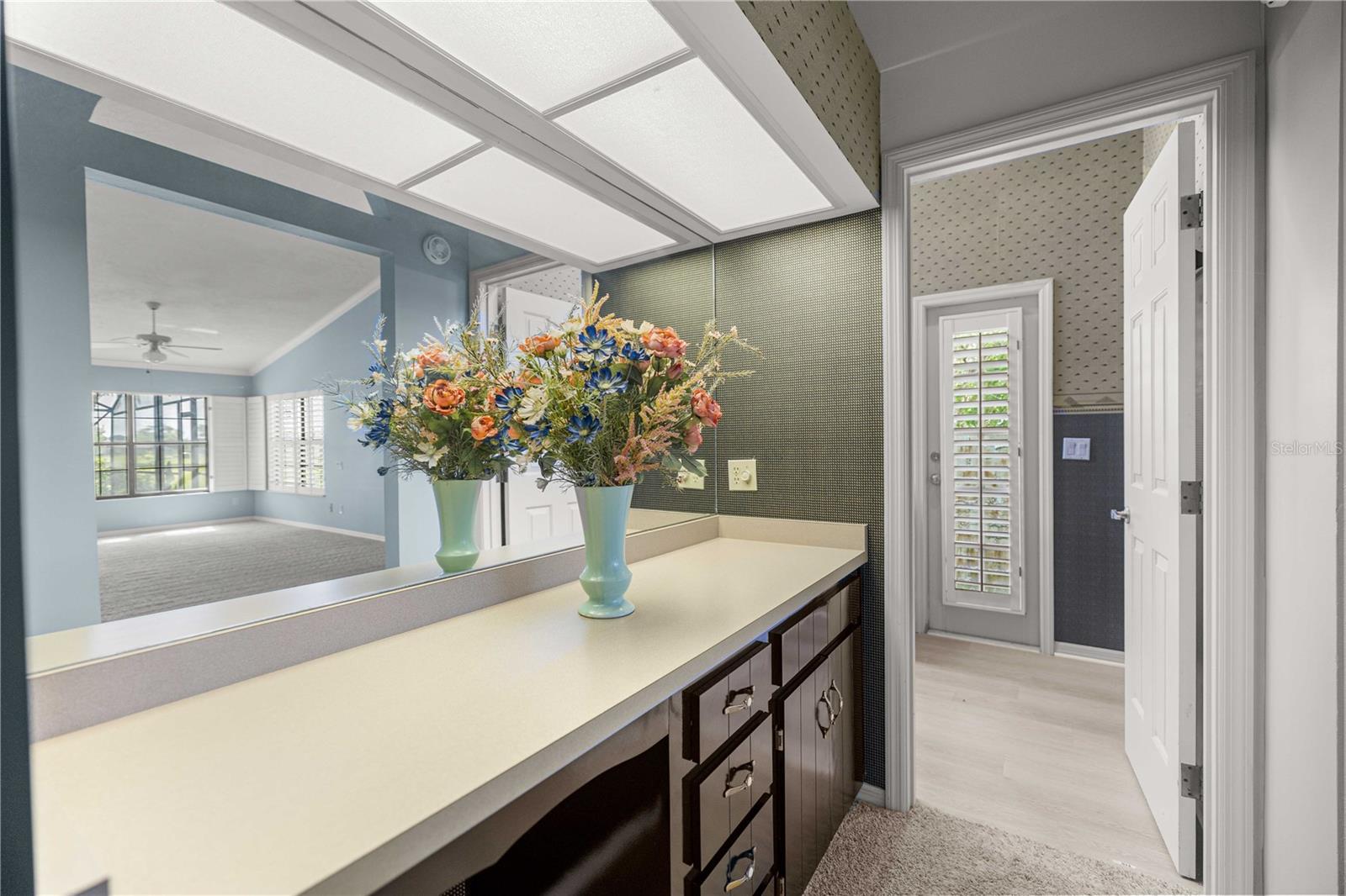 HICKORY MEADOWS - Residential