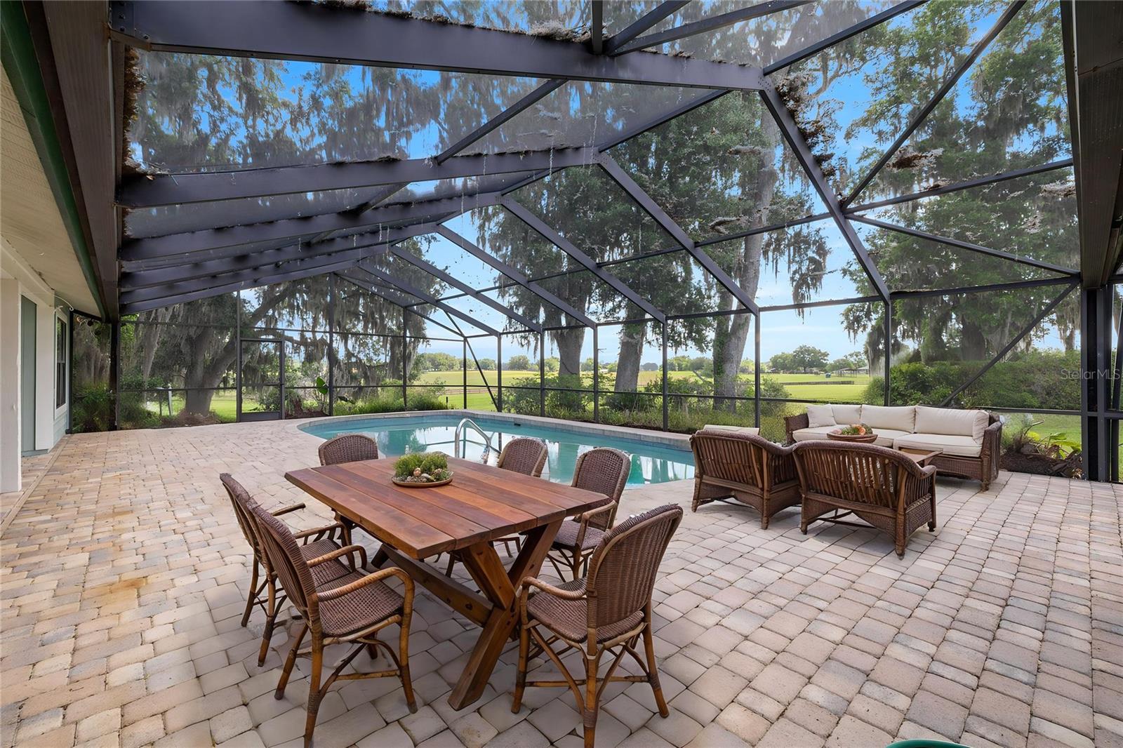 HICKORY MEADOWS - Residential