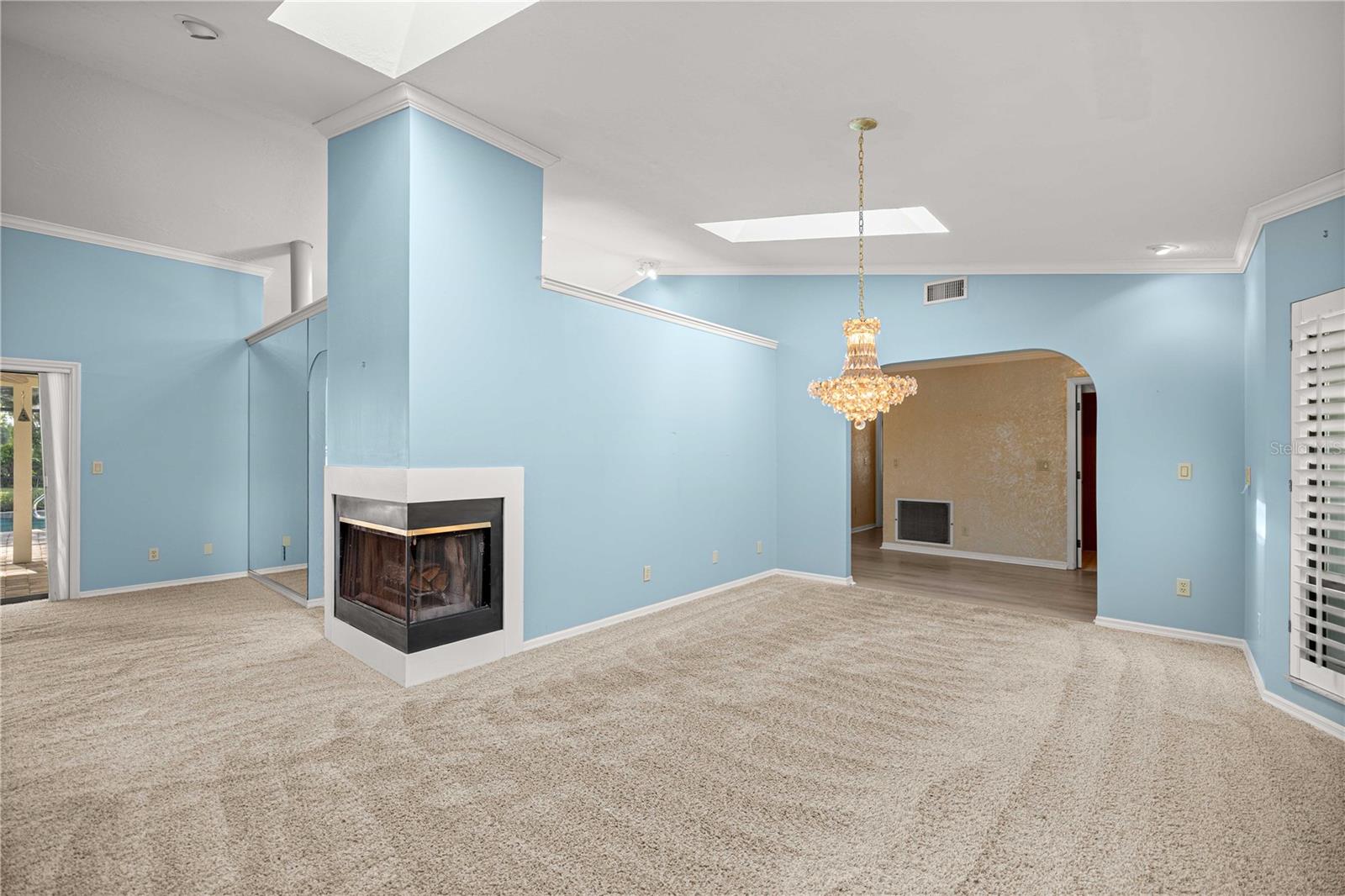 HICKORY MEADOWS - Residential