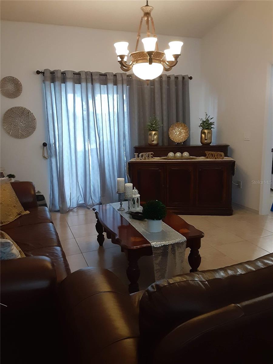 ISLAND COVE VILLAS PH 02 - Residential