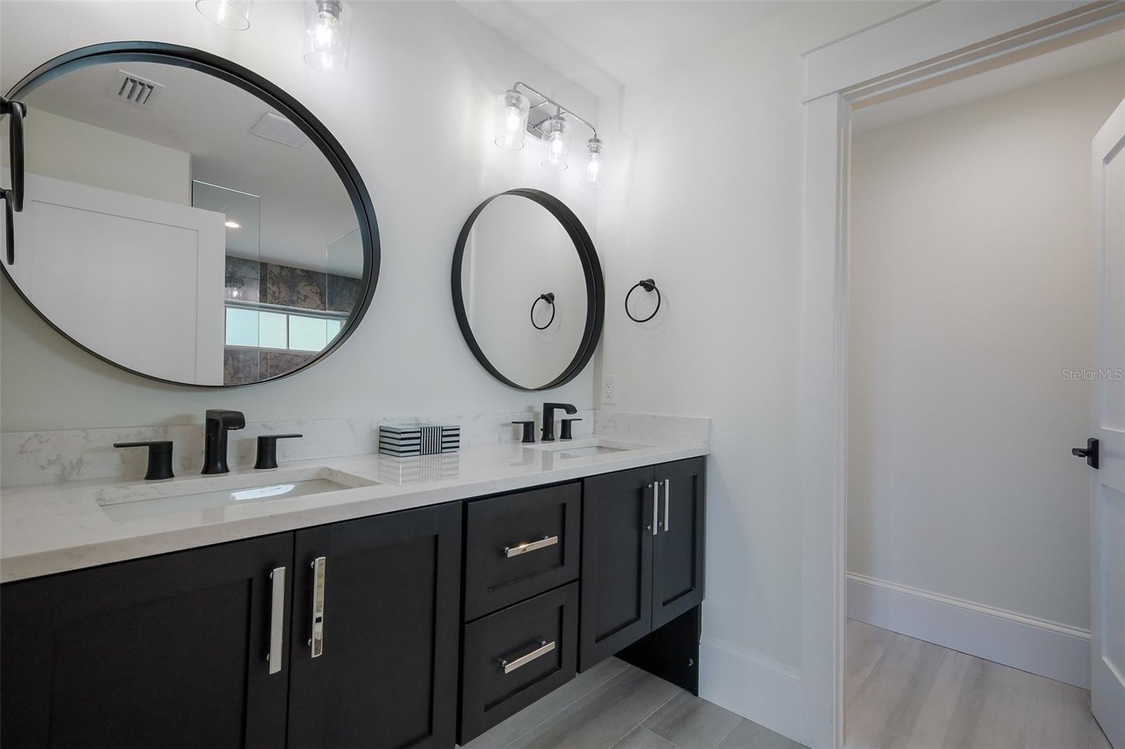 ILEXHURST - Residential