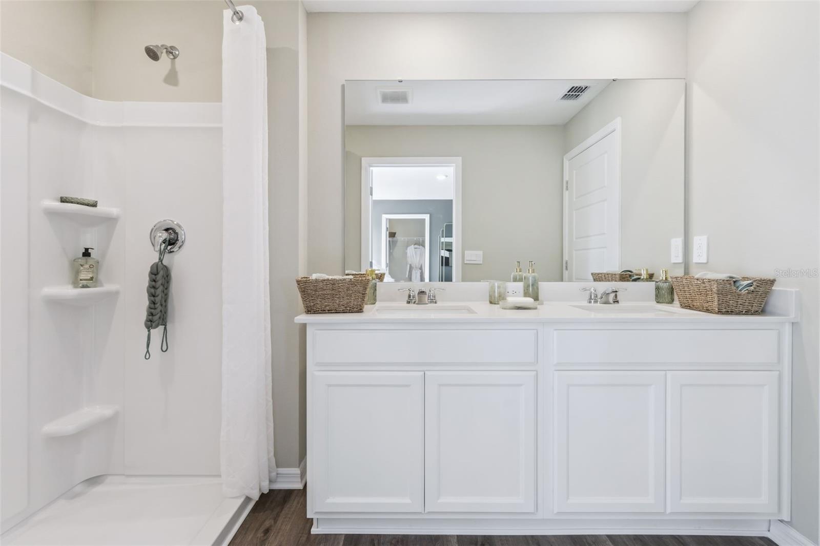 HAMILTON BLUFF SUBDIVISION PHASES 1 & 2 - Residential