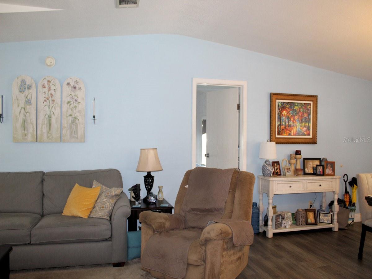 PALM HILL MOBILE HOME PARK UNREC - Residential