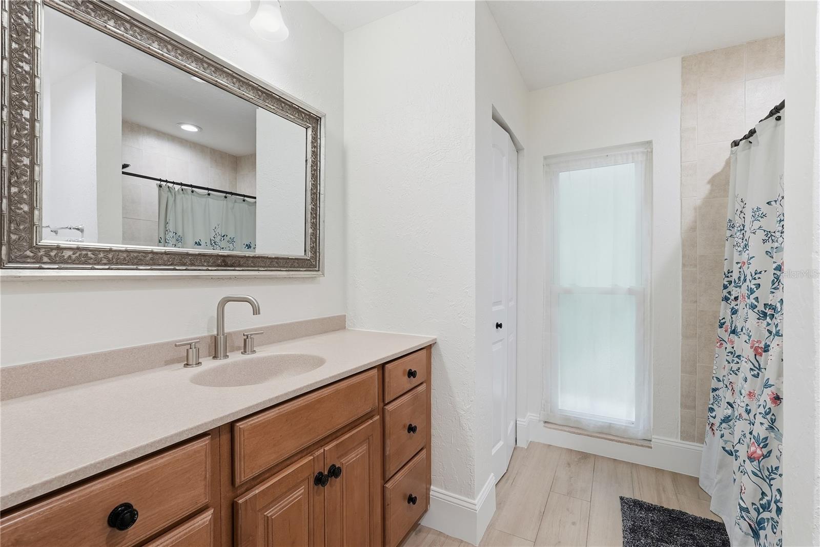 RIVIERA BAY 1ST ADD - Residential