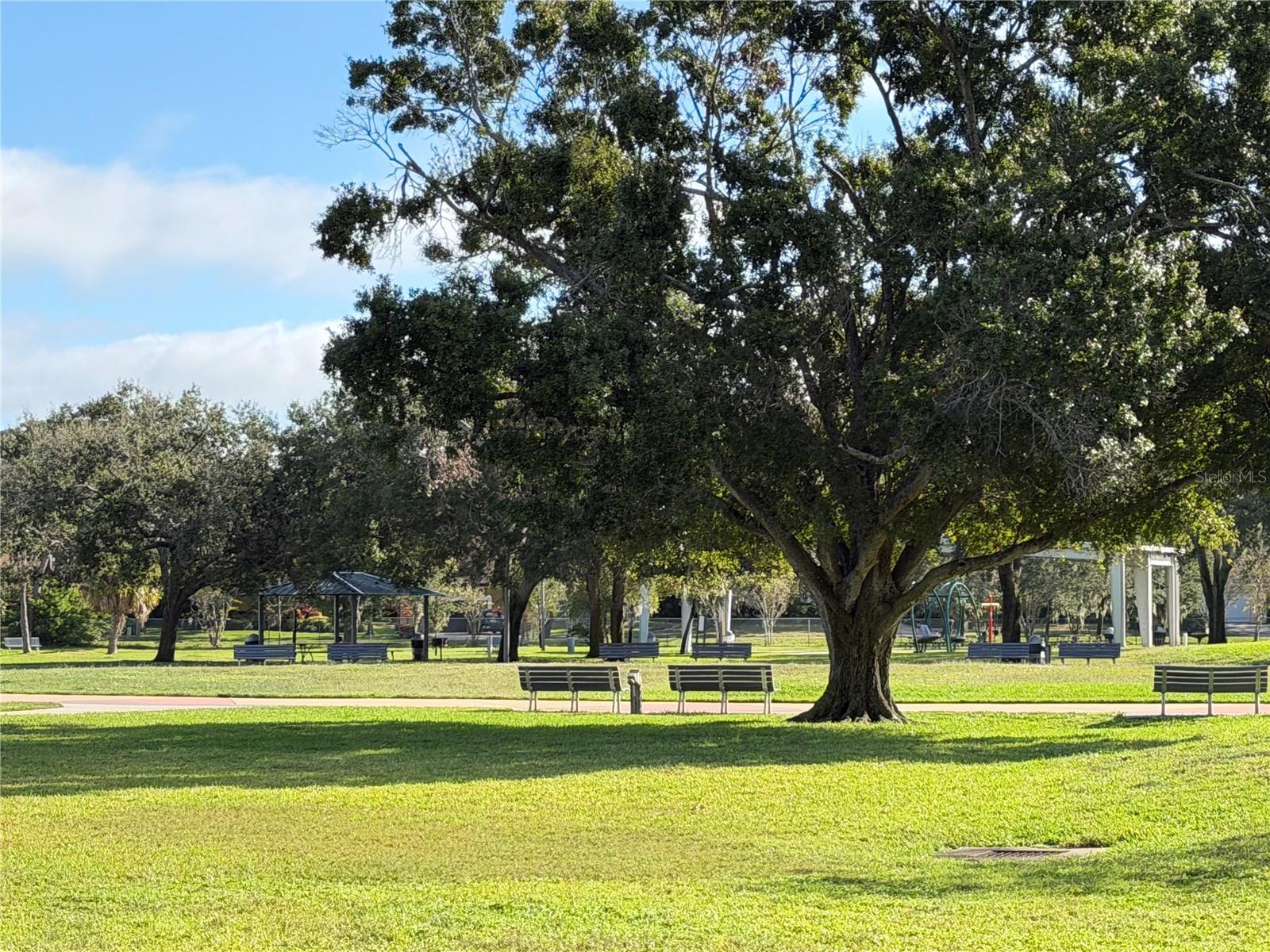 RIVIERA BAY 1ST ADD - Residential