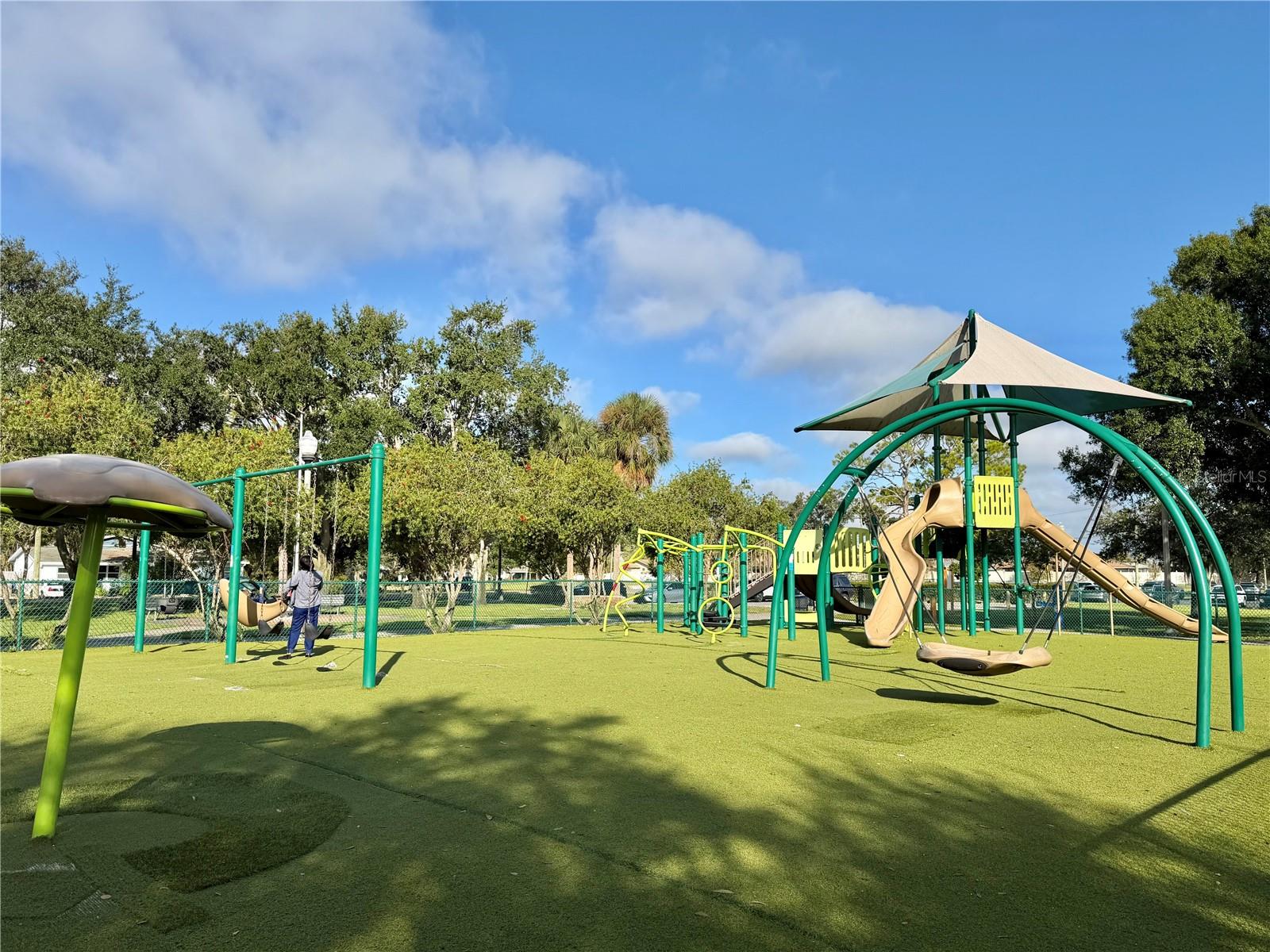 RIVIERA BAY 1ST ADD - Residential