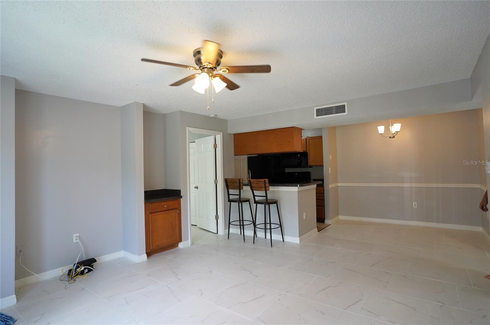 PARK LAKE AT PARSONS A CONDOMI - Residential