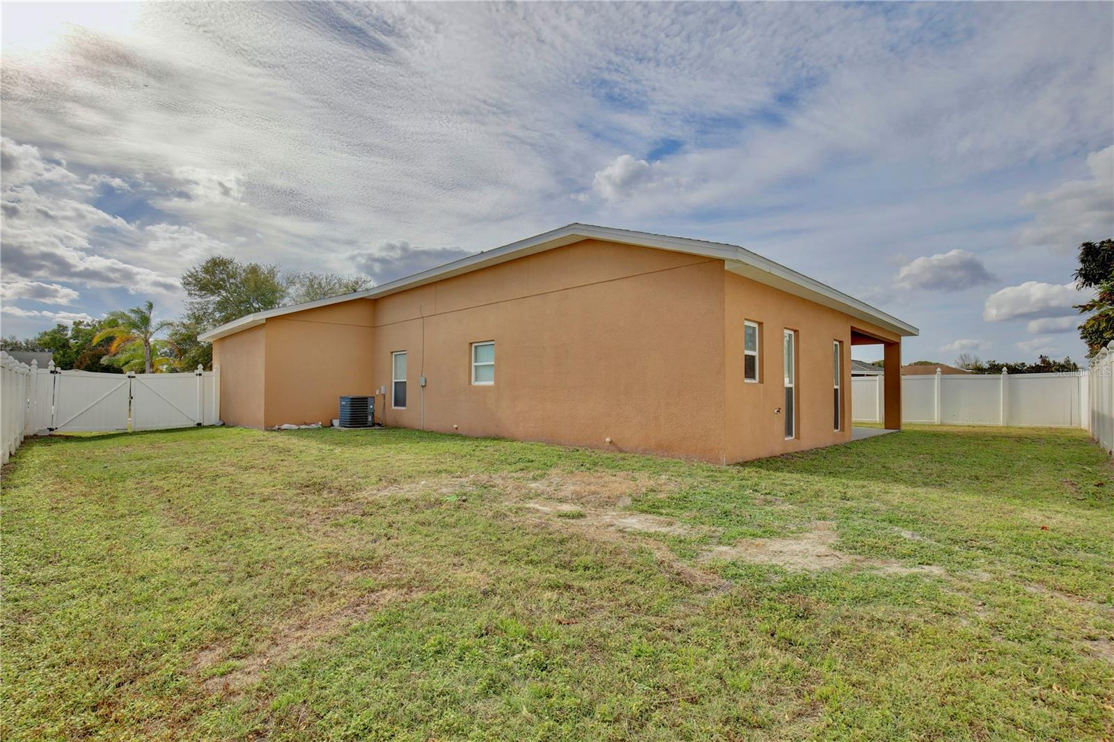 BVL UNIT 3 - Residential Lease