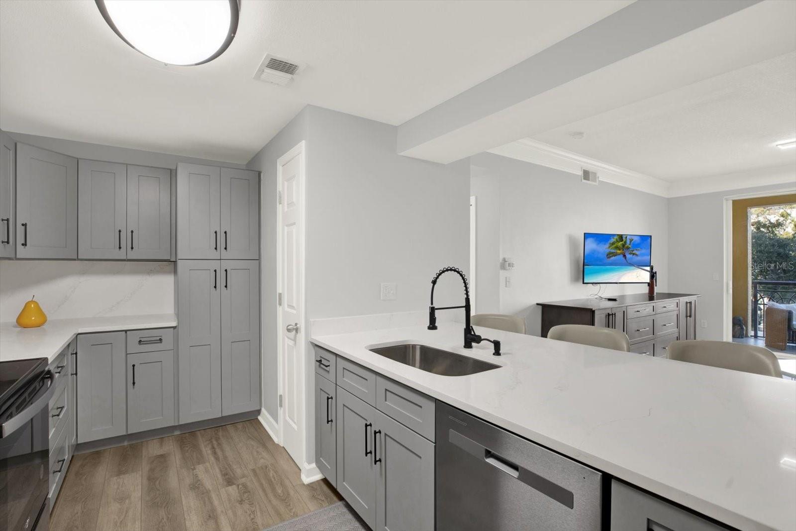 345 BAYSHORE A CONDO - Residential