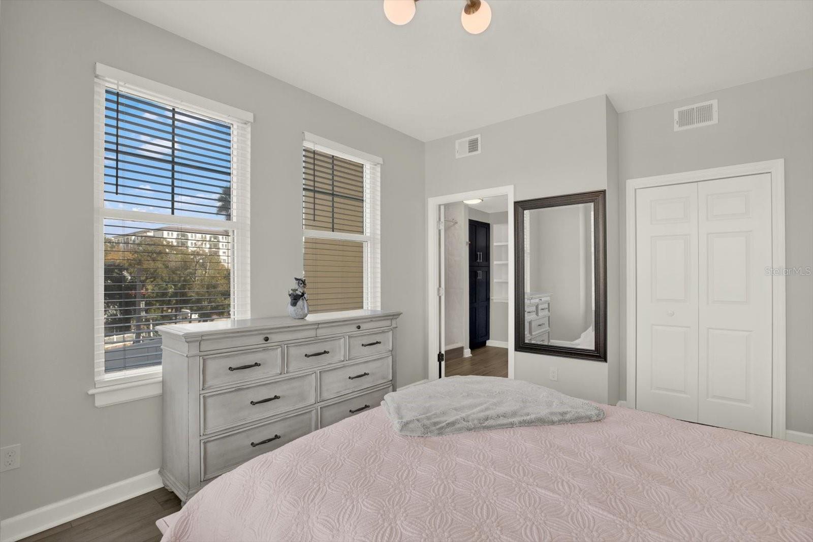 345 BAYSHORE A CONDO - Residential