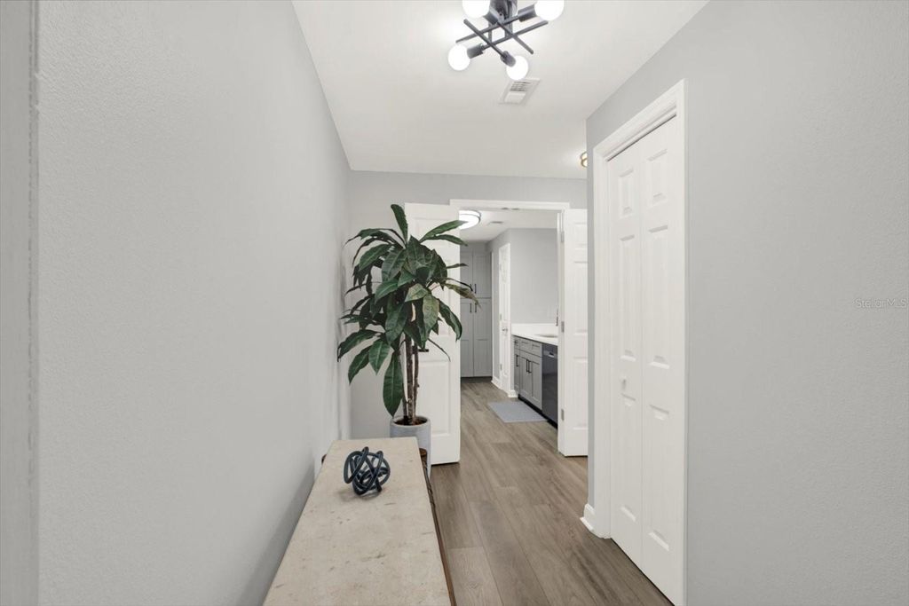 Photo of 345 Bayshore Boulevard #302, Tampa, FL 33606 (MLS # TB8479788)