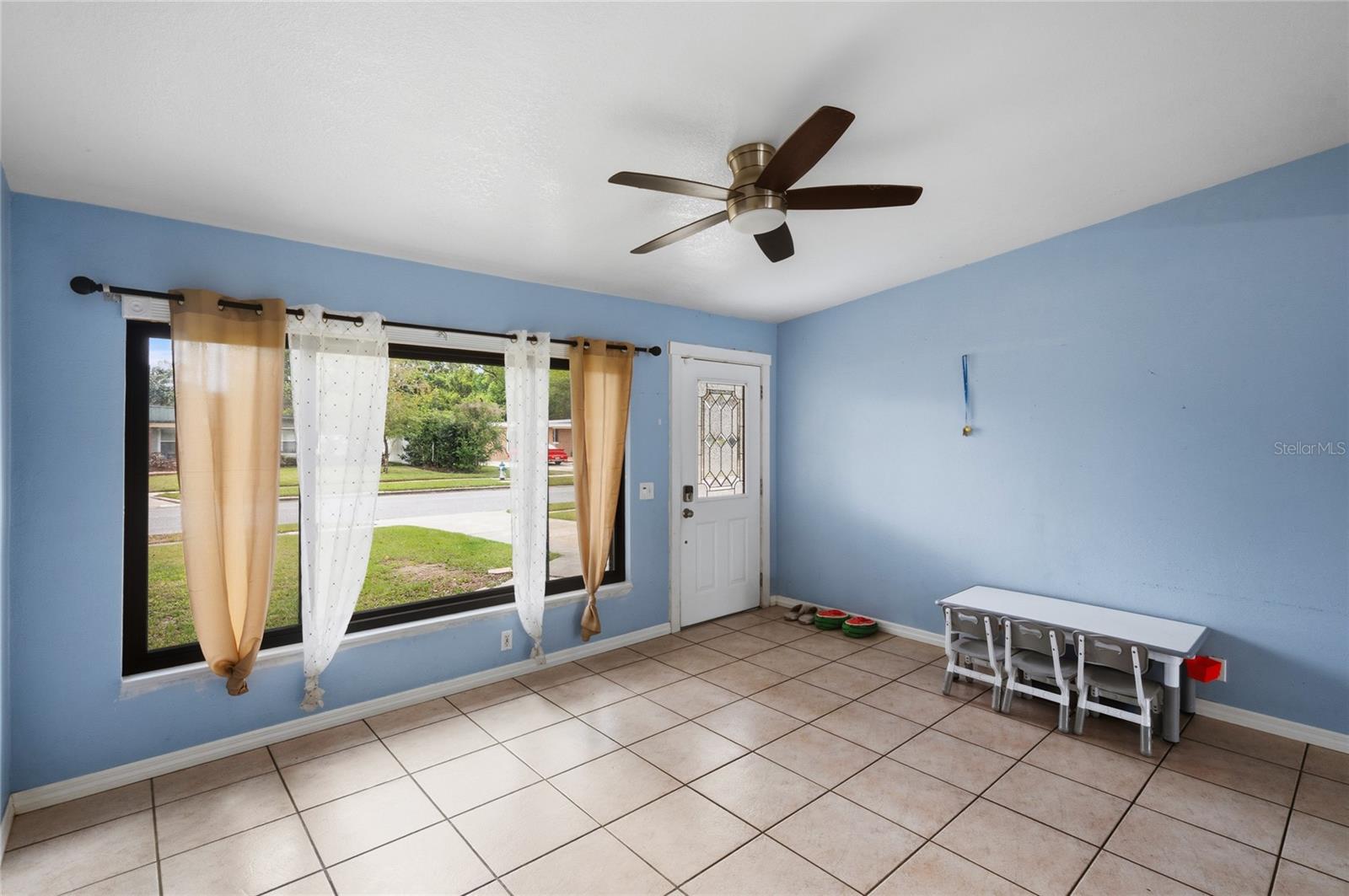 KINGSWOOD MANOR - Residential