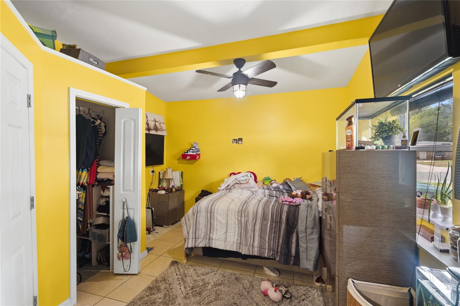 KINGSWOOD MANOR - Residential