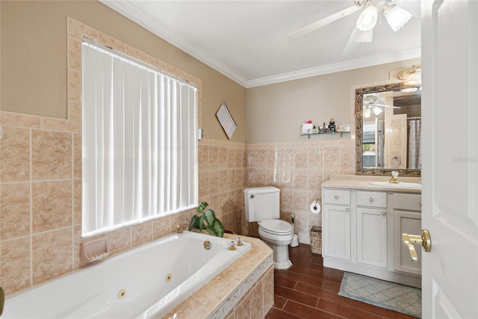 KINGSWOOD MANOR - Residential