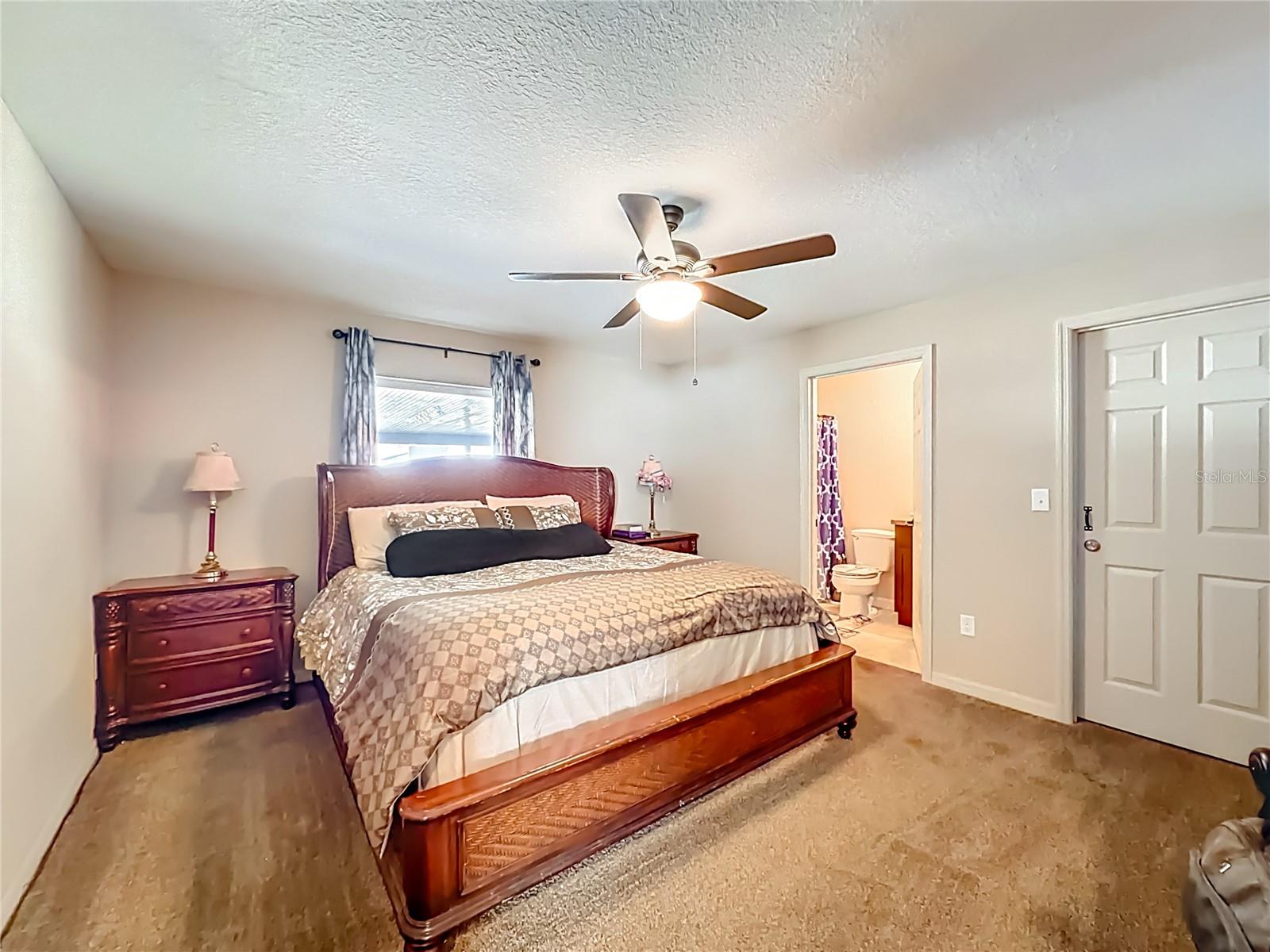 MARION OAKS - Residential