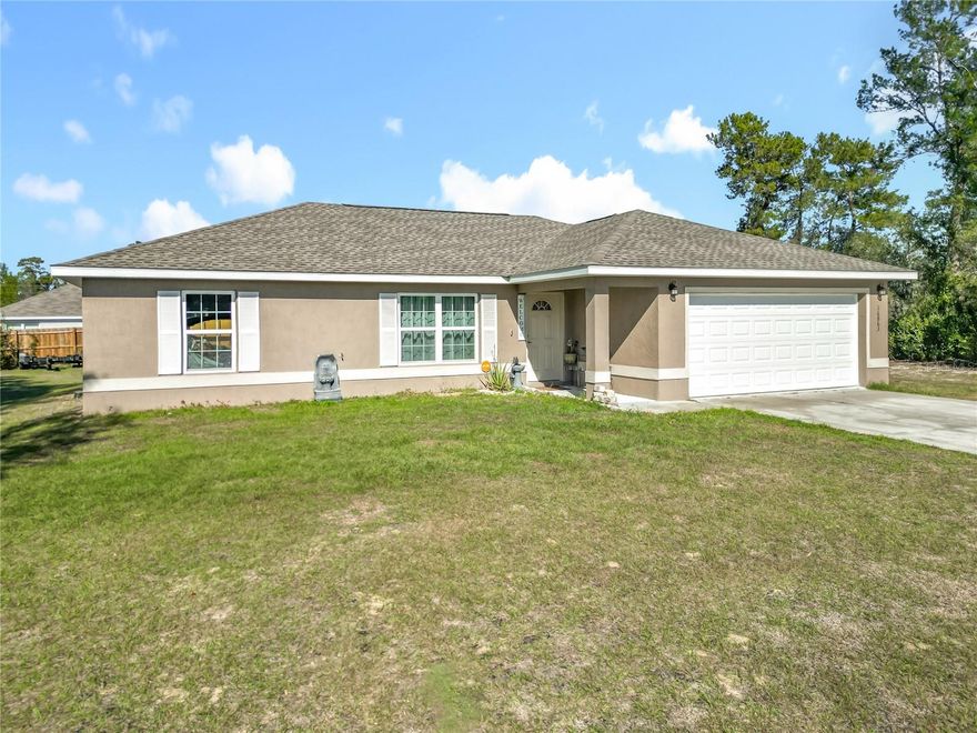 “Move-in ready 2023 home in Ocala! This 3-bed, 2-bath home offers 1,396 sq ft of open living with granite countertops, modern finishes, and great natural light. Situated on a spacious 10,019 sq ft lot with NO HOA and NO CDD—plenty of room to enjoy the outdoors. Conveniently located near shopping, dining, parks, and major routes. Schedule your showing today!