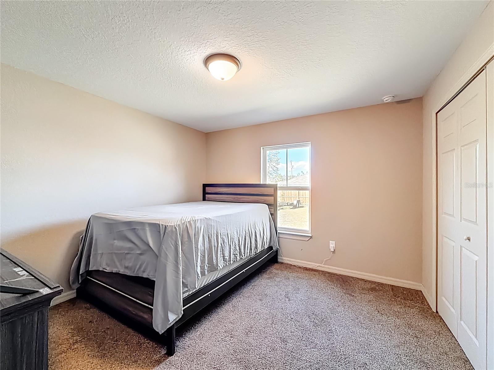 MARION OAKS - Residential