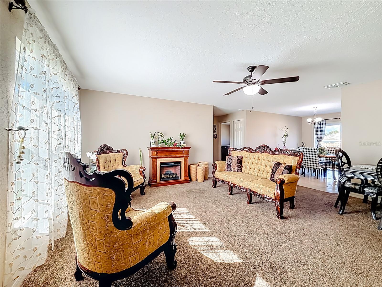 MARION OAKS - Residential