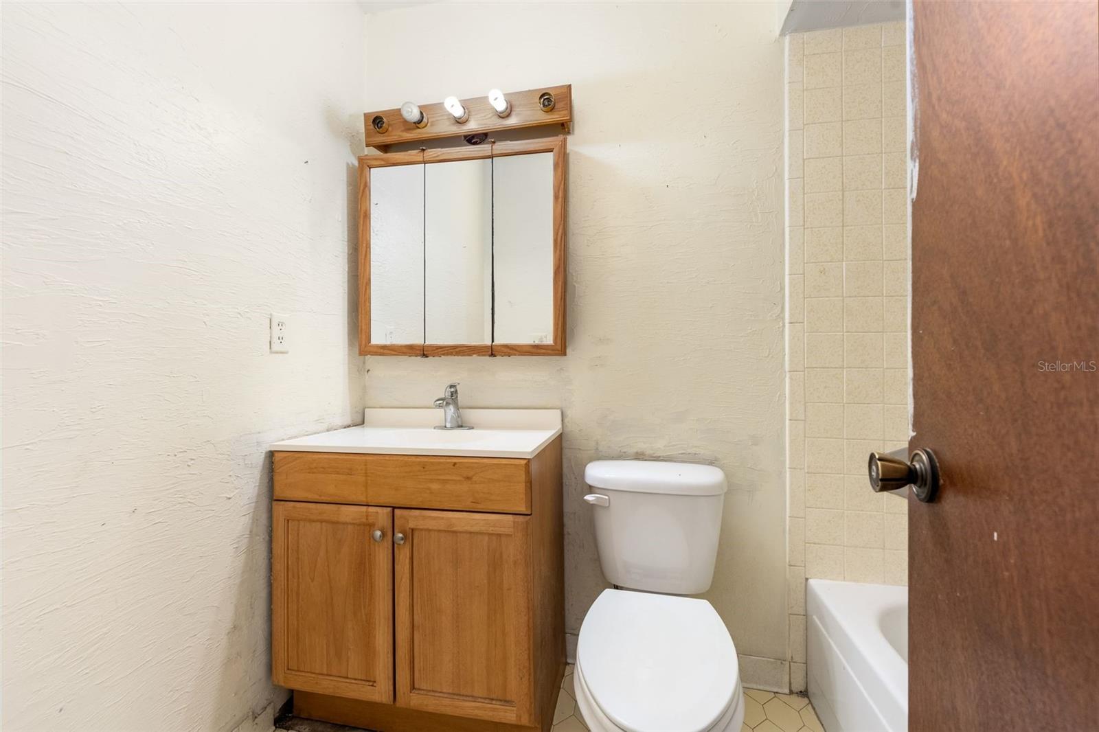 BLACK ACRES - Residential