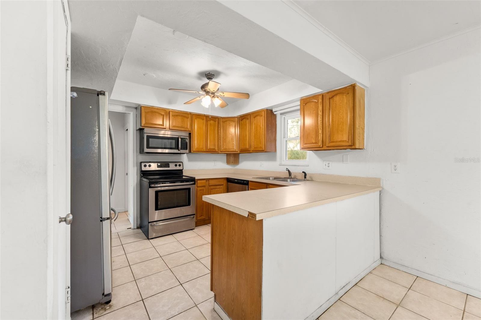 BLACK ACRES - Residential