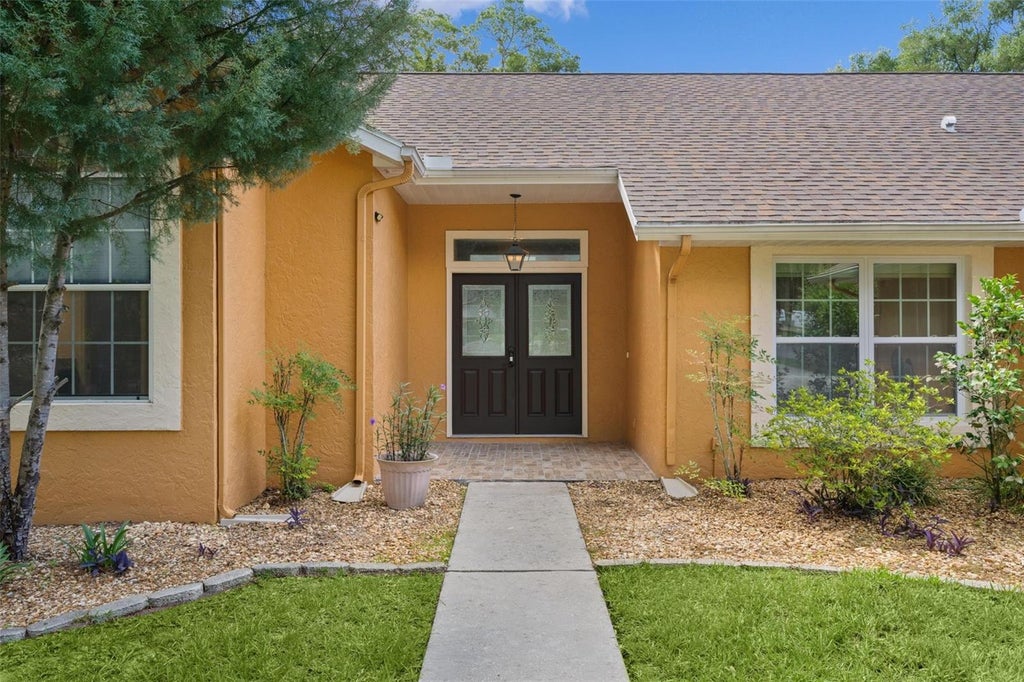 Photo of 19030 SW 91st Lane, Dunnellon, FL 34432 (MLS # OM726188)