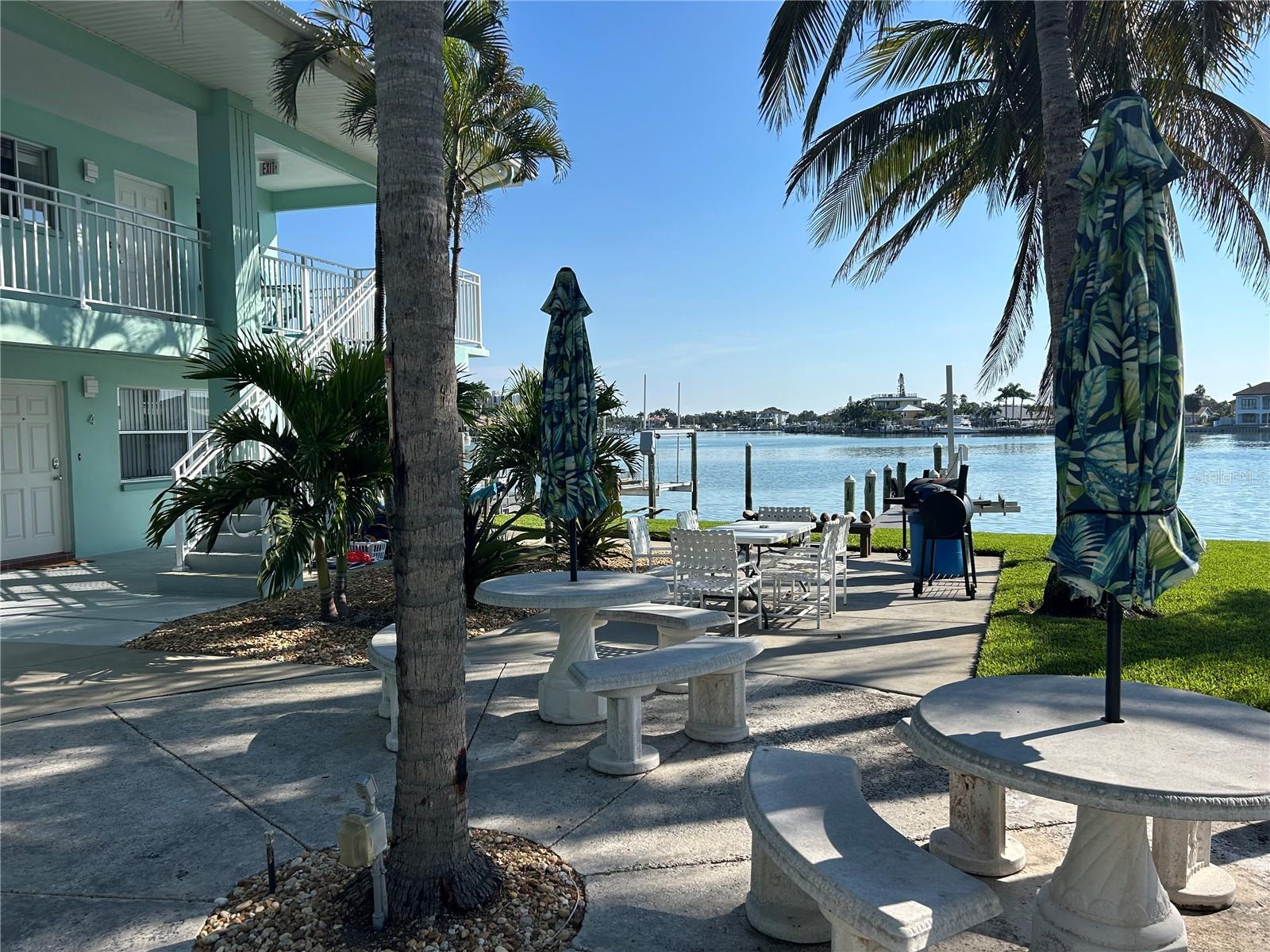 TREASURE ISLAND CITY OF - Residential Lease