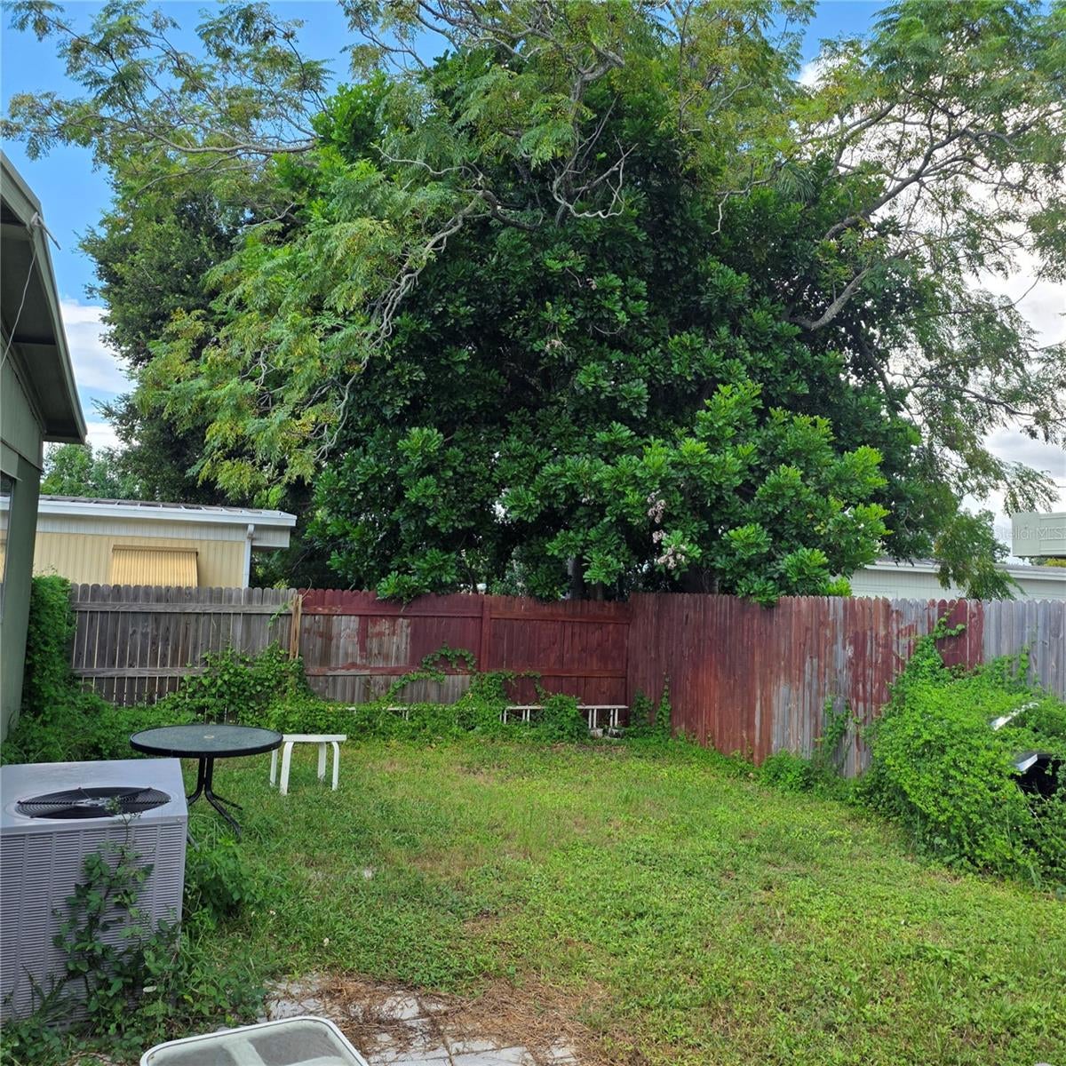 4122 CARDOON DRIVE
