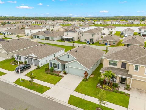 A home in WIMAUMA